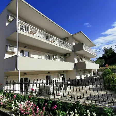 Gardens 3* Πολύχρονο