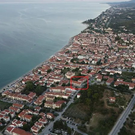 Gardens Ξενοδοχείο με διαμερίσματα Πολύχρονο